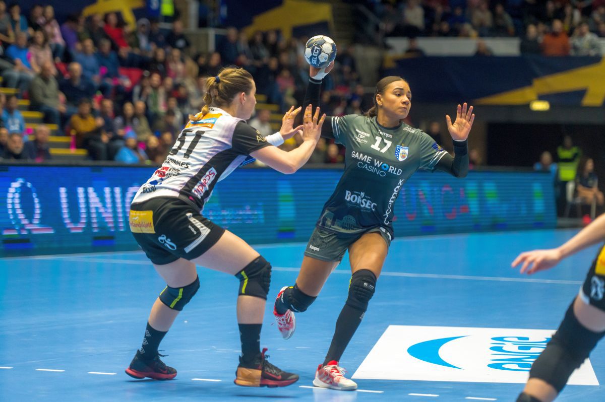 CSM București - Vipers, regal în „Polivalentă”