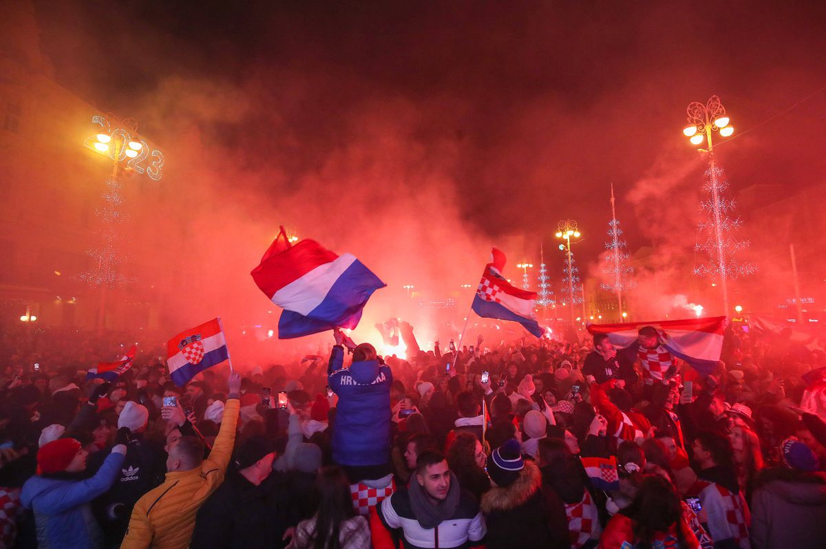 Fanii croați au sărbătorit la Zagreb