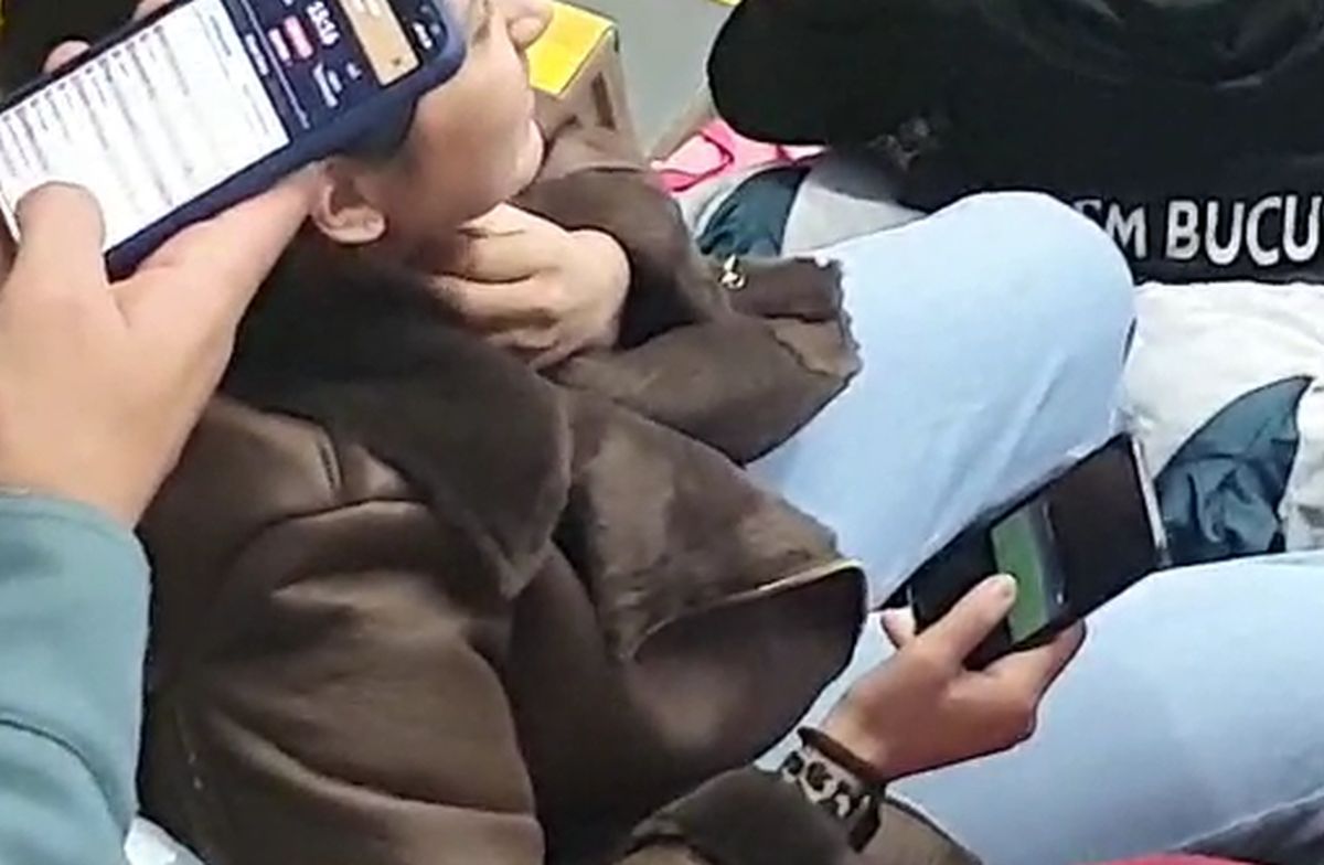 Cum s-a trăit în tribunele „Polivalentei”, la CSM București - Vipers, marea finală Argentina - Franța