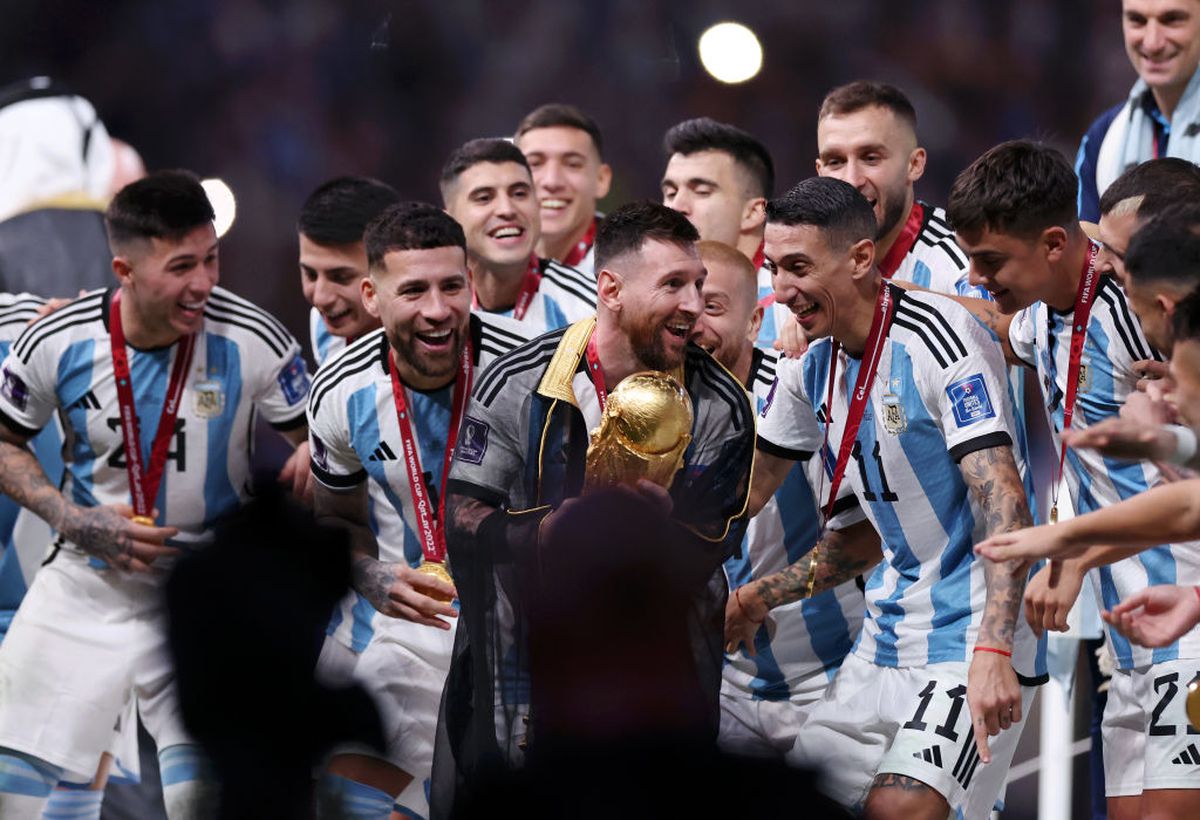 A plâns ca un copil după cucerirea titlului mondial: „Am trecut prin multe ca să ajung aici! A fost visul meu”