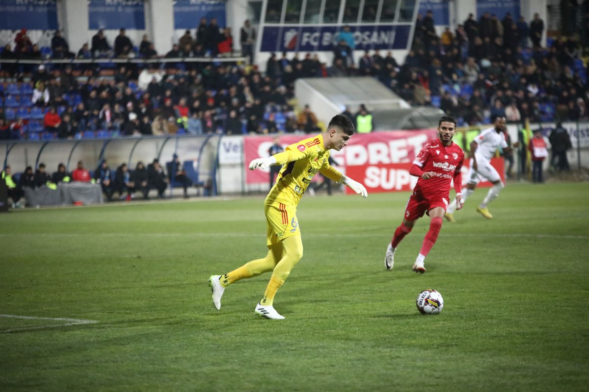 FC Botoșani - Dinamo, 18 decembrie 2023 / FOTO: Ionuț Tabultoc