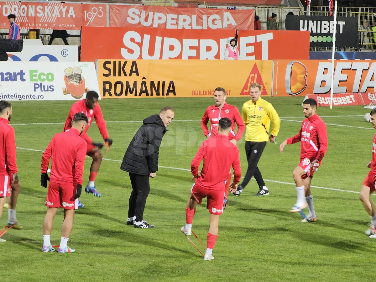 Omul lui Kopic se implică tot mai mult la Dinamo » Detaliul surprins de GSP la meciul cu Botoșani