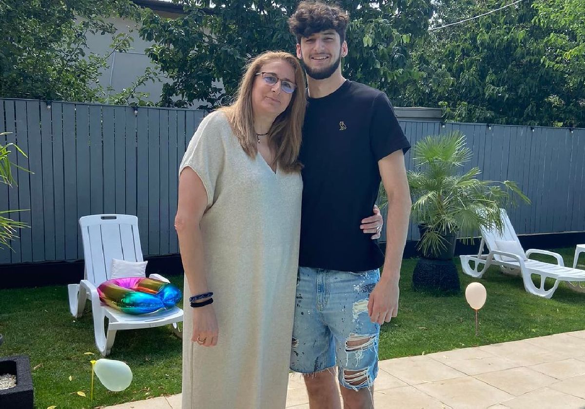 Povestea spectaculoasă a fiului antrenorului de la Dinamo » Joacă baschet în SUA, dar și-a descoperit total întâmplător vocația: până la 13 ani, a făcut alt sport!