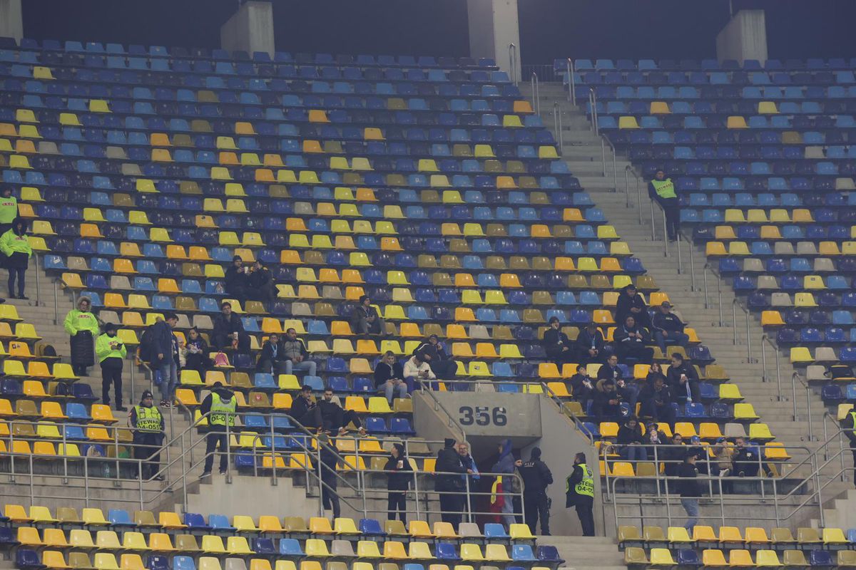 Universitatea Craiova șchiopătează, dar câștigă contra Gloriei Buzău » Oltenii le devansează pe Dinamo și FCSB și urcă pe locul 2