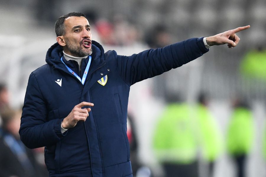 Mehmet Topal e vechiul și noul antrenor al Petrolului / foto: Eduard Vînătoru (GSP) Când și cine sunt proști