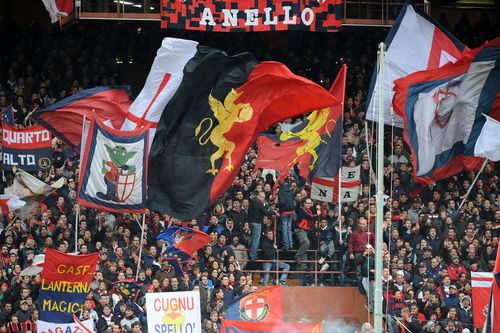 Cum au reacționat fanii de la Genoa după ce Dan Șucu a cumpărat clubul // FOTO: Guliver/GettyImages