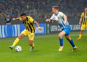 Cel mai negru COȘMAR la Atena! Universitatea Craiova A RATAT uluitor calificarea, în prelungiri cu AEK, după ce a condus cu 2-0!