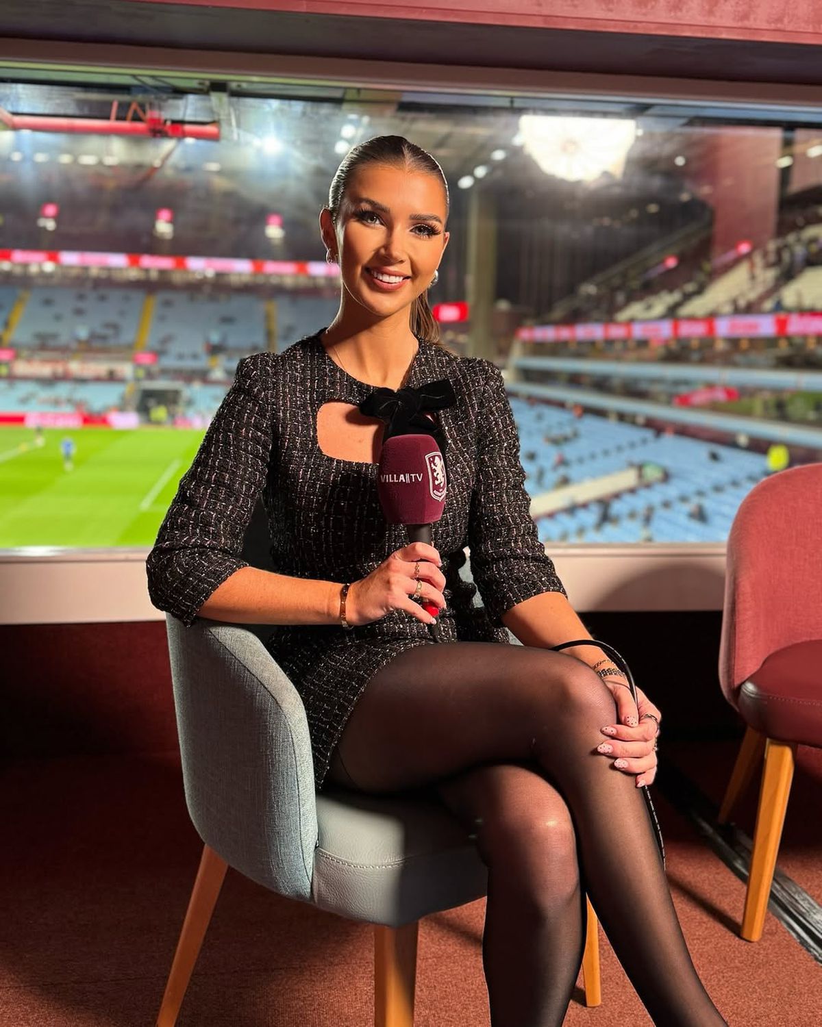 Prezentatoarea TV și-a sărbătorit ziua de naștere într-o ținută extrem de provocatoare: „Un zece curat”