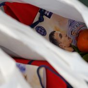 Jucătorii de la FCSB au oferit cadouri copiilor // FOTO: Andrei Furnigă (GSP)