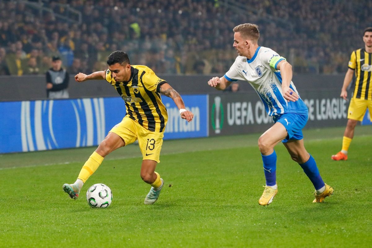 AEK Atena - Universitatea Craiova