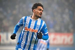 AEK Atena - Universitatea Craiova, pentru calificarea în primăvara Conference » Baiaram deschide scorul! Avalanșă de ocazii pentru olteni