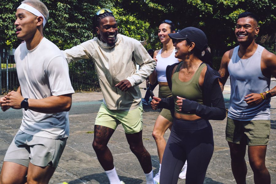 lululemon își extinde prezența internațională în 2026, cu deschideri de magazine în șase piețe noi