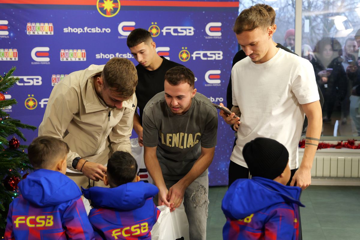 Jucătorii de la FCSB, ajutoarele Moșului pentru copiii din Academie » Pantea a luat microfonul GSP și l-a întrebat pe Lixandru: „Ce v-ați dori de Crăciun?”