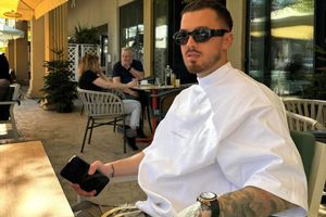 Dezvăluiri brutale ale fotbalistului trecut și pe la FCSB: „Frate-miu mai avea 6% șanse de supraviețuire, creierul era inundat de sânge” + „Apoi am câștigat 330.000 € la pariuri sportive”