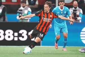 Napoli - AC Milan, prima semifinală a Supercupei Italiei » Echipele probabile + cote