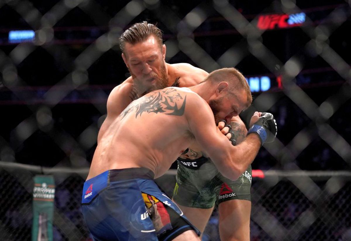 CONOR MCGREGOR - DONALD CERRONE // ULUITOR Ce bursă a încasat Conor McGregor pentru 40 de secunde în ring » Irlandezul va lua o sumă uriașă din pay-per-view