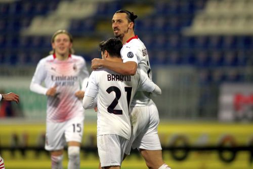 Zlatan Ibrahimovic alături de Brahim Diaz în Cagliari - AC Milan 0-2 // foto: Guliver/gettyimages