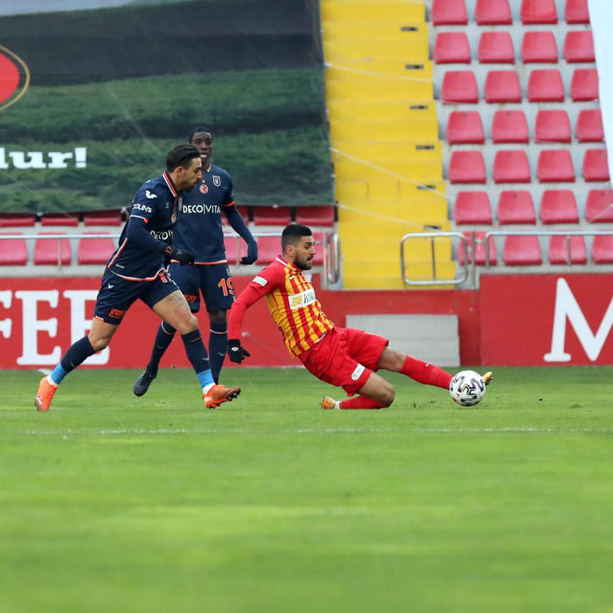 VIDEO „Dubla” lui Alibec îi aduce lui Dan Petrescu prima victorie în Turcia! » Atacantul s-a „rupt” după al doilea gol + Kayseri e lângă noua echipă a lui Șumudică în clasament