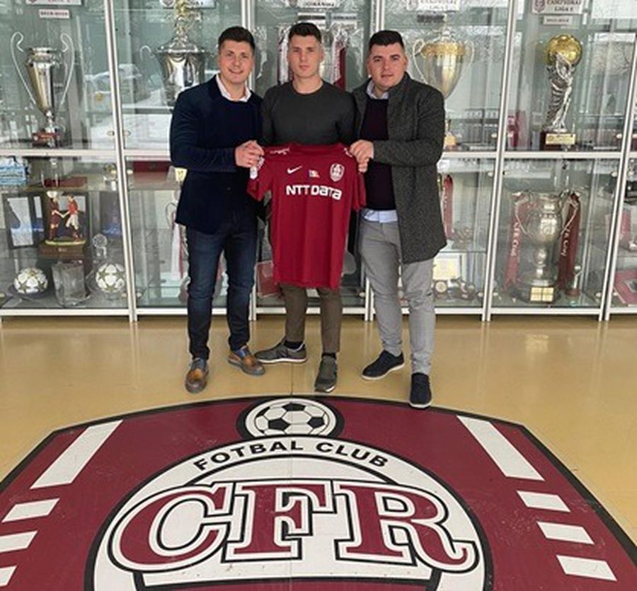 FOTO CFR Cluj, transfer de viitor! Și-a adus atacant din Spania