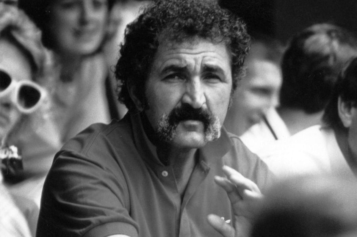 EXCLUSIV Care a fost prima mașină a lui Ion Țiriac şi evenimentul care l-a bulversat total în ziua în care şi-a achiziţionat-o: „N-am putut să mă sinucid, dar am fost aproape”