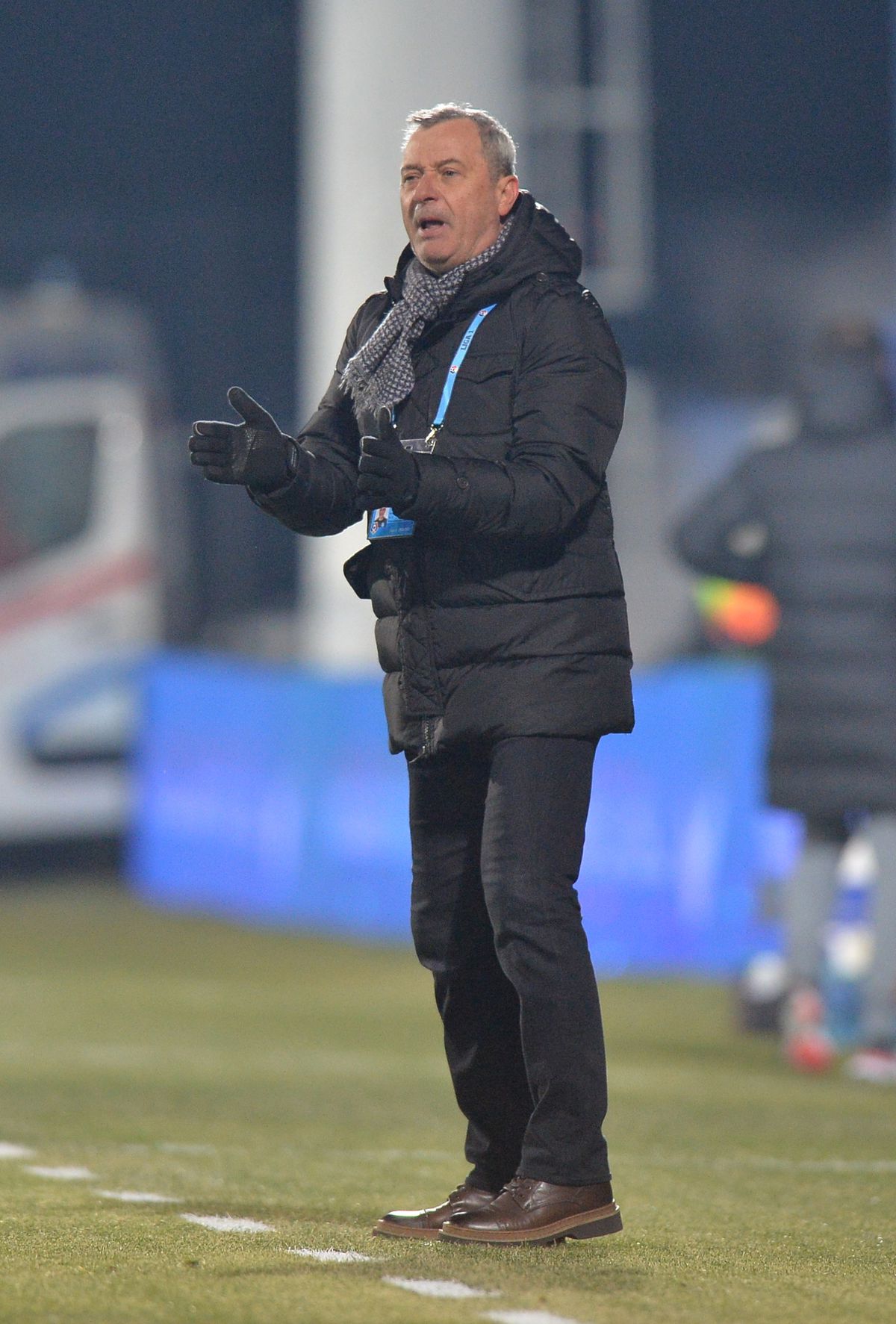 FCSB. Becali, mesaj tranșant despre transferul lui Dennis Man: „El știe bine asta”