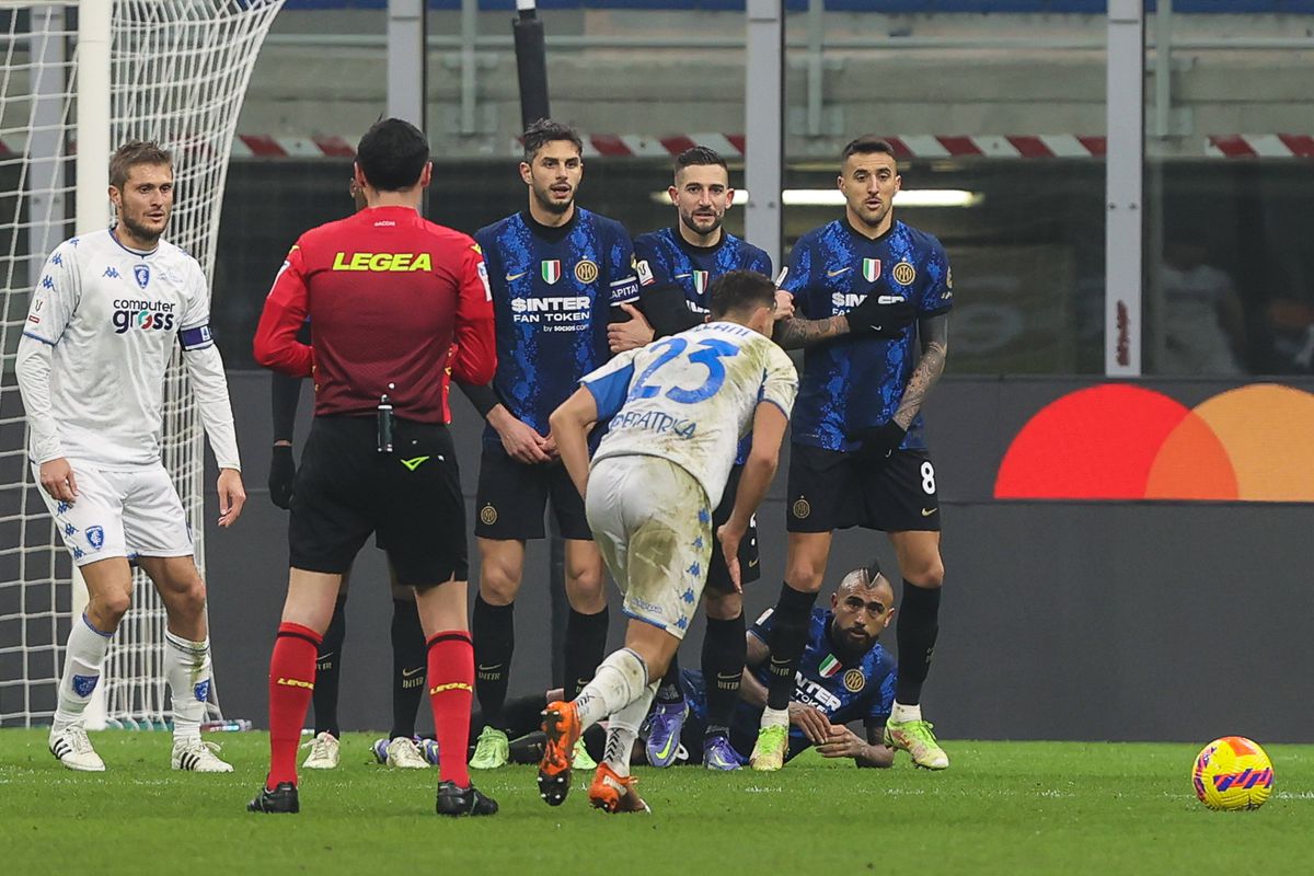 Ce ghinion! Ionuț Radu, autogol la primul meci după 8 luni » Inter s-a chinuit teribil în Cupă