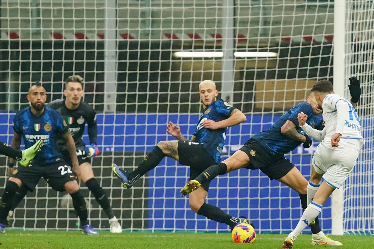 Ce ghinion! Ionuț Radu, autogol la primul meci după 8 luni » Inter s-a chinuit teribil în Cupă