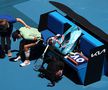 Scene dureroase la Australian Open » A fost nevoită să iasă de pe teren în scaun cu rotile