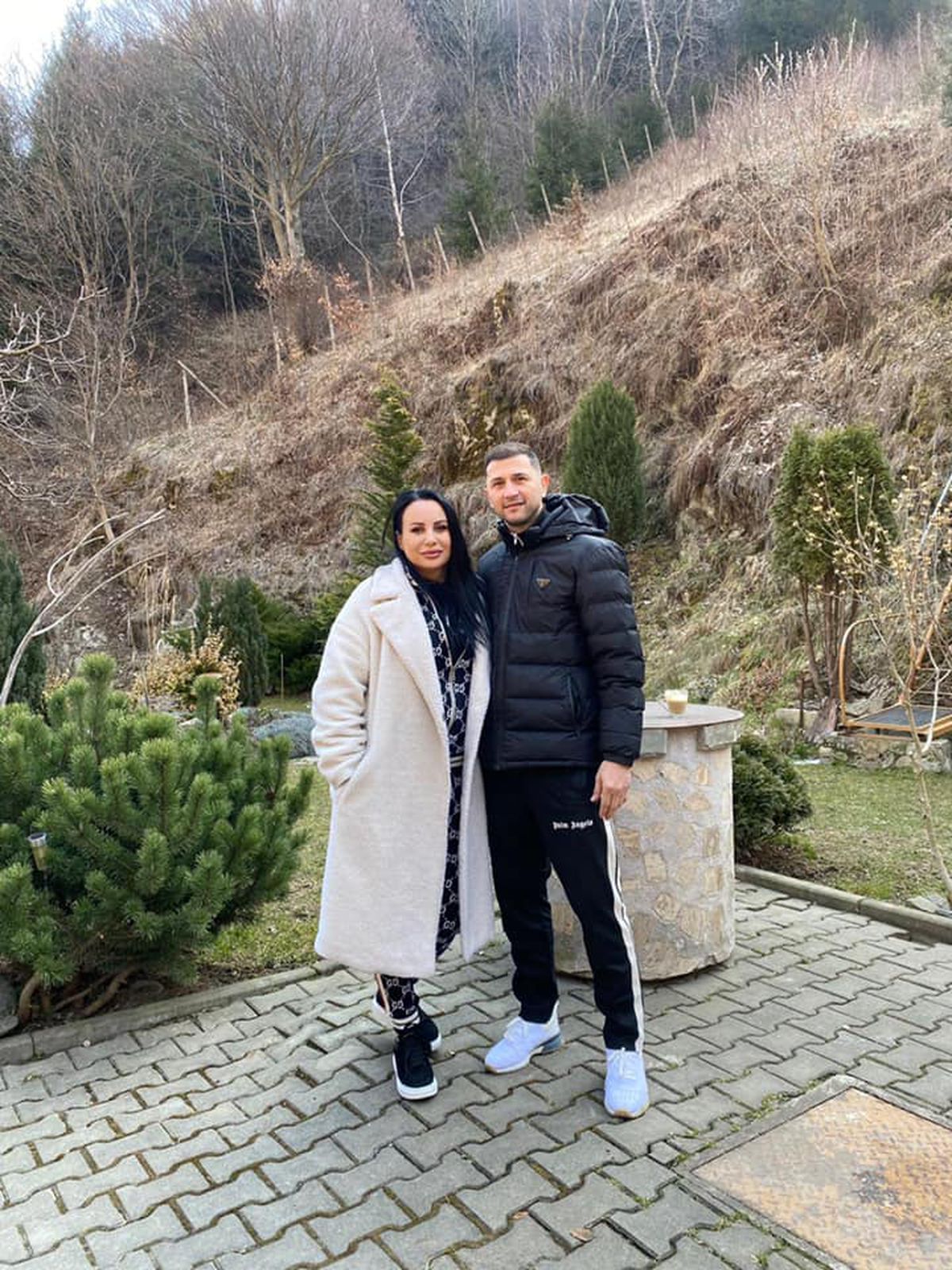 De necrezut! Unde lucrează în prezent Claudiu Răducanu » „Blocnotes” s-a recăsătorit, după ce fosta nevastă i-a luat banii