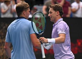 Șoc după șoc la Australian Open: și favoritul #2 a fost eliminat în turul secund  » Implozie pe partea de tablou a lui Djokovic!