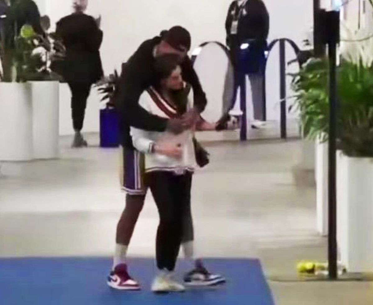 Nick Kyrgios, bad boy și în afara terenului! Imaginile care i-au scandalizat pe fanii tenisului: ce făcea cu iubita lui la Australian Open