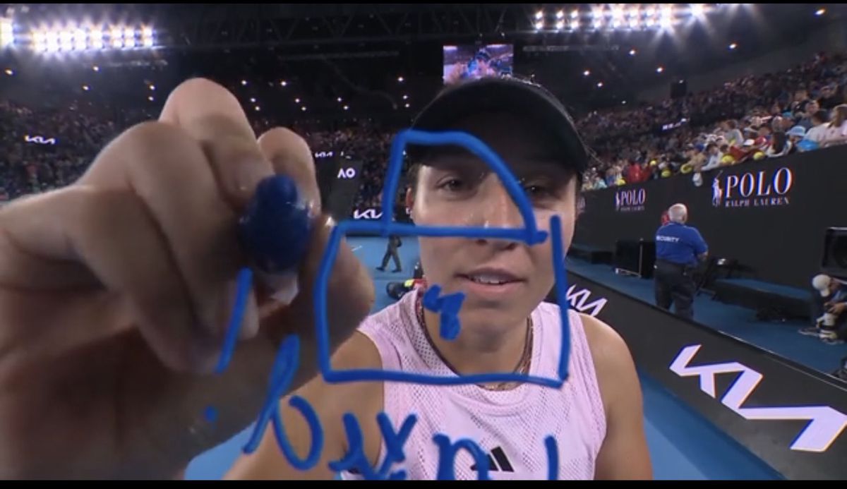 EPIC FAIL după meci, la Australian Open: „Tocmai a desenat un penis pe cameră!” » Ce ar fi trebuit să reprezinte: „Sunt varză la desen”