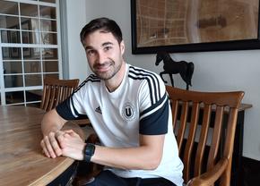 Italianul care a făcut junioratul la AC Milan și Inter le promite play-off-ul fanilor săi din Superliga: „Una dintre cele mai bune echipe din România”