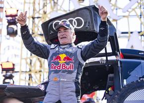 Carlos Sainz, cel mai vârstnic învingător în Raliul Dakar, la 61 de ani! » În 2023 s-a retras, cu două vertebre fracturate