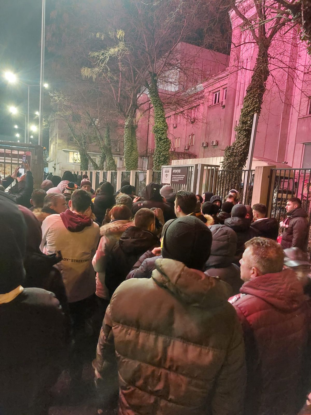 A fost haos înainte de Rapid - FCU Craiova » Ce s-a întâmplat în Giulești