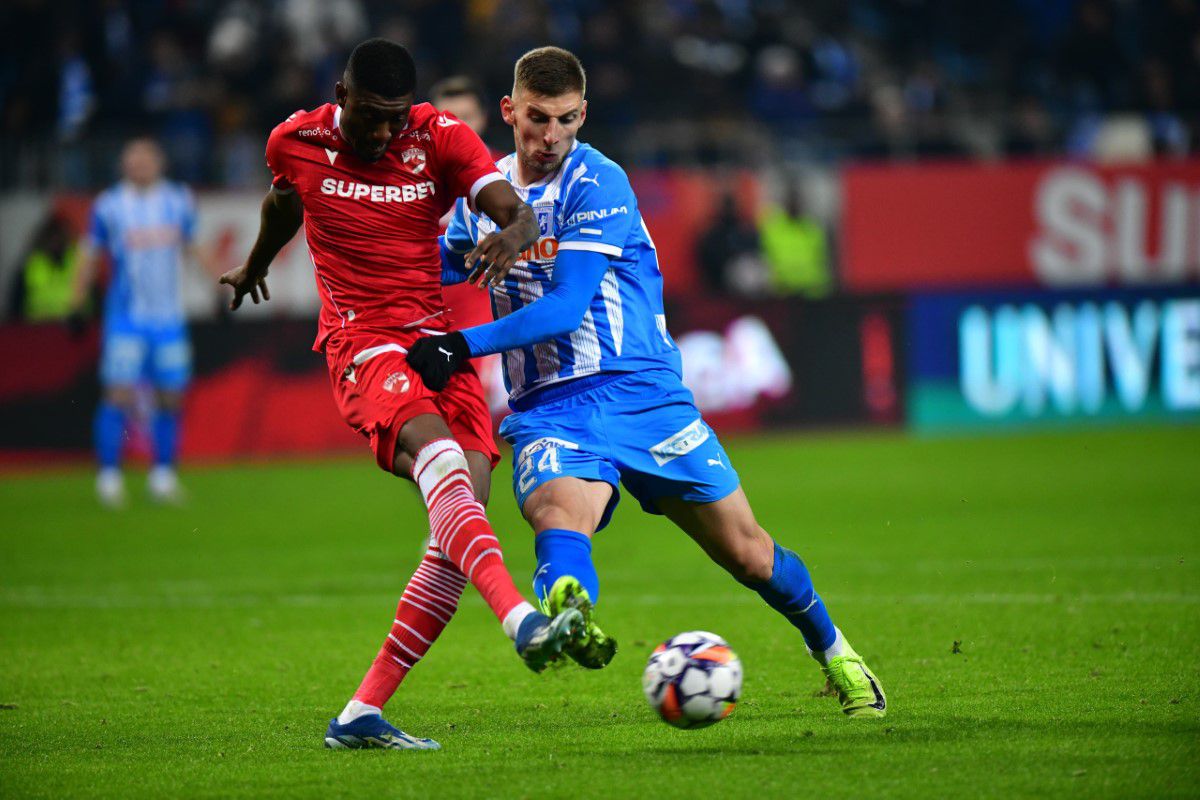 CRAIOVA - DINAMO 1-1. Imaginile surprinse pe gazon, imediat după fluierul final: „Ești cel mai bun din Europa!”