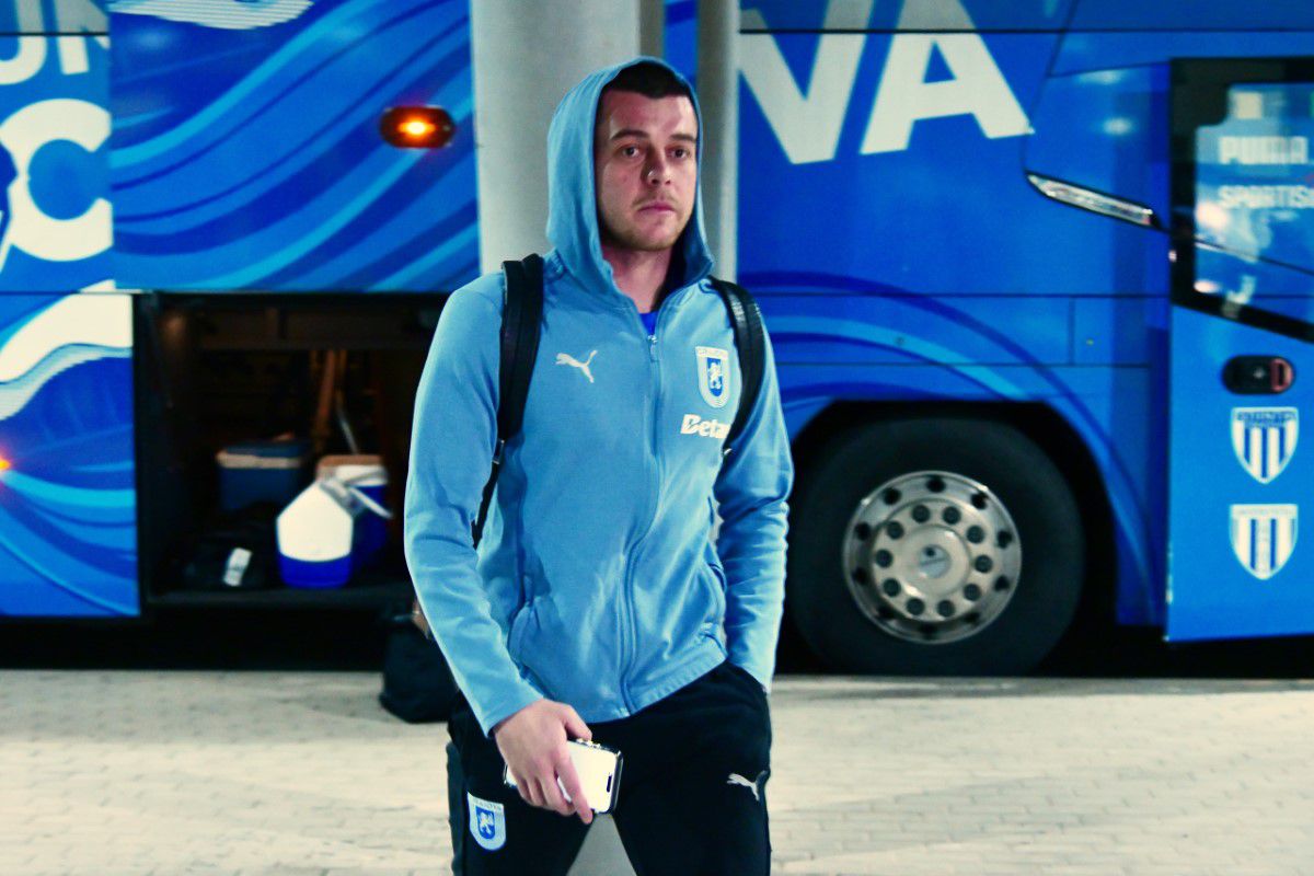 Universitatea Craiova - Dinamo 1-1 » Bănia versus Roșca! „Câinii” obțin un punct prețios grație paradelor miraculoase ale portarului de 21 de ani