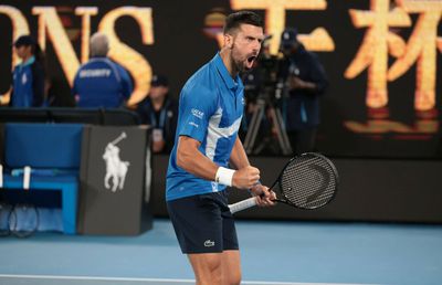 Novak Djokovic, calificare fără emoții în „sferturi” la Australian Open » Urmează un duel de foc cu spaniolul Carlos Alcaraz