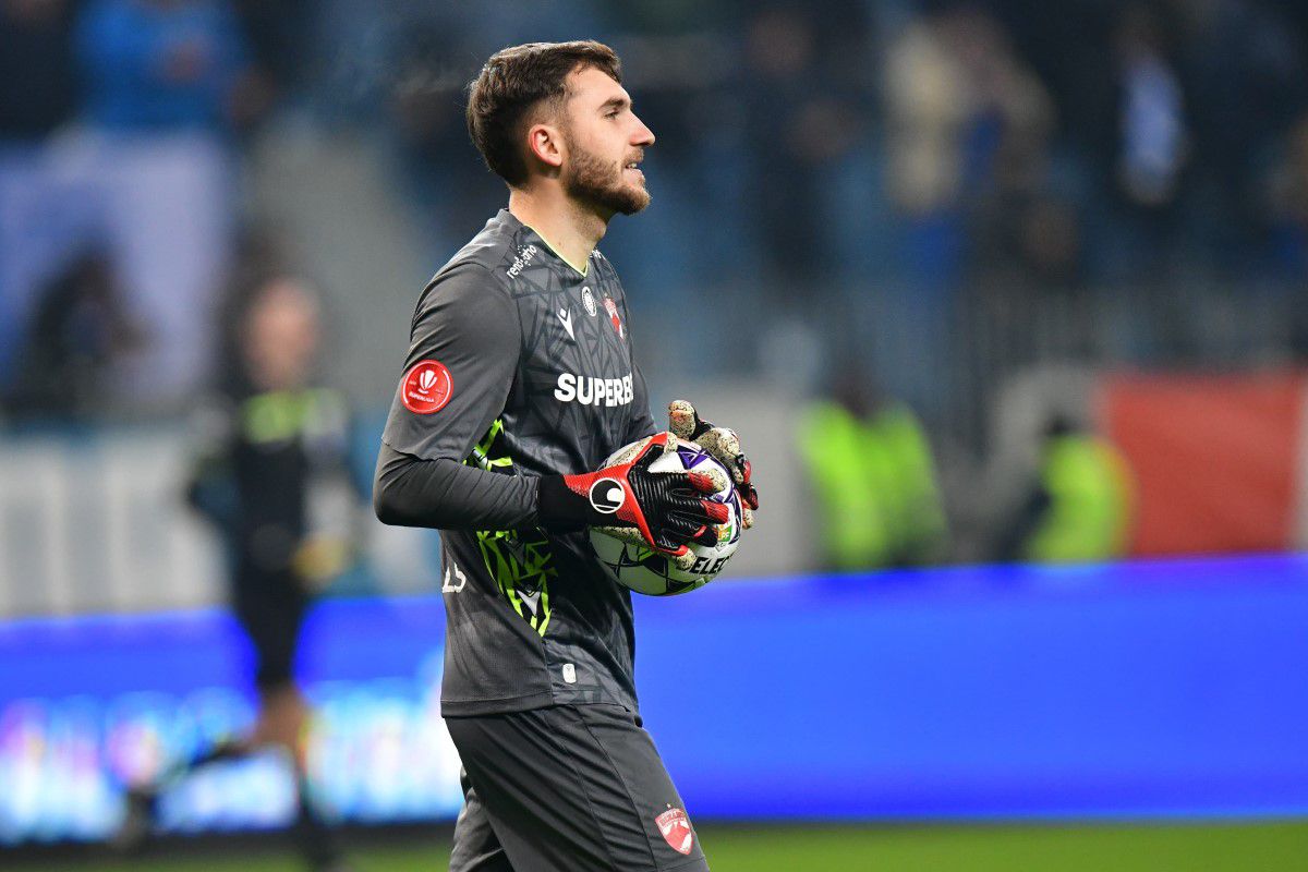 „Să nu ajungem să se câștige titlul la VAR” » Șeful lui Dinamo a pus tunurile pe un jucător: „Amator!”