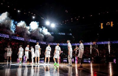 Show pe modelul american la Cluj » Un artist din România va cânta la pauza meciului din Eurocup: „O sală modernă nu ne-ar strica nici la București”