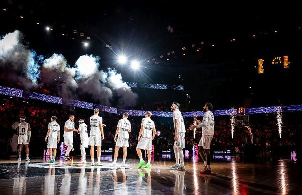 Show pe modelul american la Cluj » Un artist din România va cânta la pauza meciului din Eurocup: „O sală modernă nu ne-ar strica nici la București”