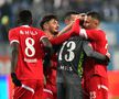 CRAIOVA - DINAMO 1-1. Imaginile surprinse pe gazon, imediat după fluierul final: „Ești cel mai bun din Europa!”