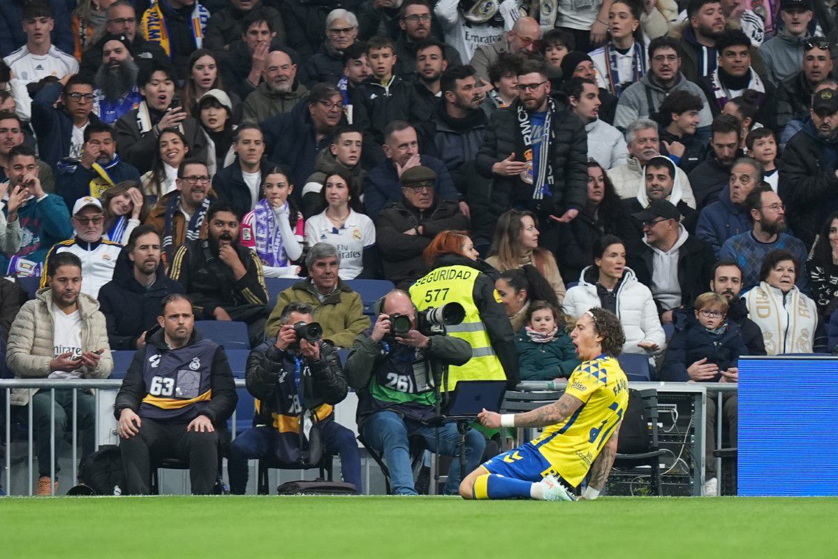 Real Madrid - Las Palmas 4-1 » Mbappe zburdă, însă VAR-ul îi refuză hat-trick-ul! Los blancos revin de la 0-1 și sunt acum liderii Spaniei