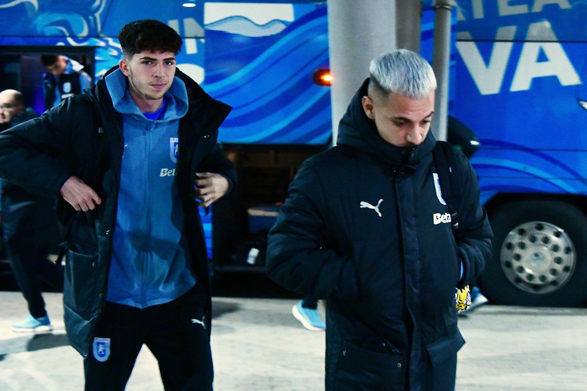 Universitatea Craiova - Dinamo 1-1 » Bănia versus Roșca! „Câinii” obțin un punct prețios grație paradelor miraculoase ale portarului de 21 de ani