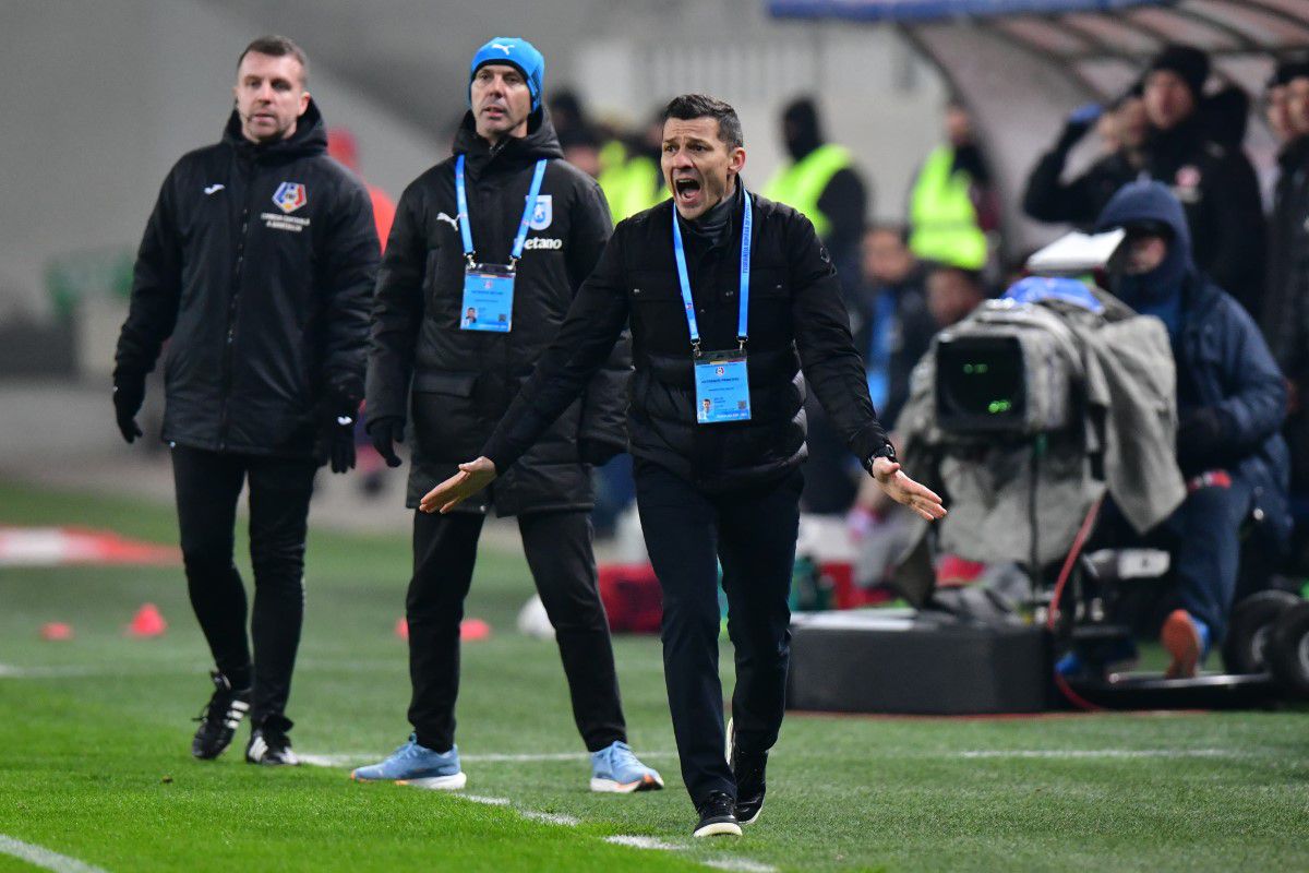 CRAIOVA - DINAMO 1-1. Imaginile surprinse pe gazon, imediat după fluierul final: „Ești cel mai bun din Europa!”