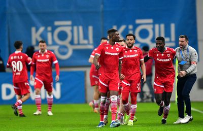 Vești proaste pentru Dinamo: doi titulari, OUT cu U Cluj