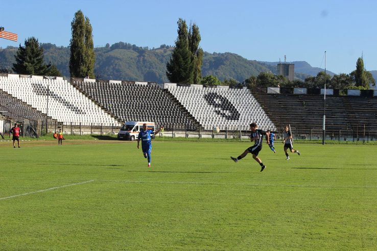 Cum arăta stadionul din Petroșani în 2025 / Foto: Facebook