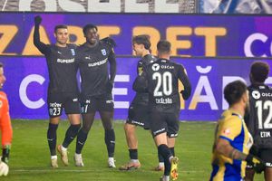 Petrolul - Universitatea Craiova » Ploieștenii sunt la pământ! Repriză de coșmar, decisă de „dubla” lui Nsimba