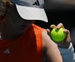 Emoționant! Cum s-a descurcat la Australian Open jucătoarea cu opt degete la mâini și șapte la picioare