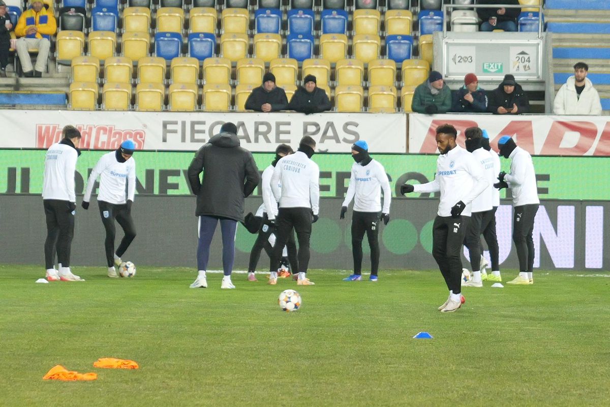 Petrolul - Universitatea Craiova, imagini înaintea partidei de la Ploiești